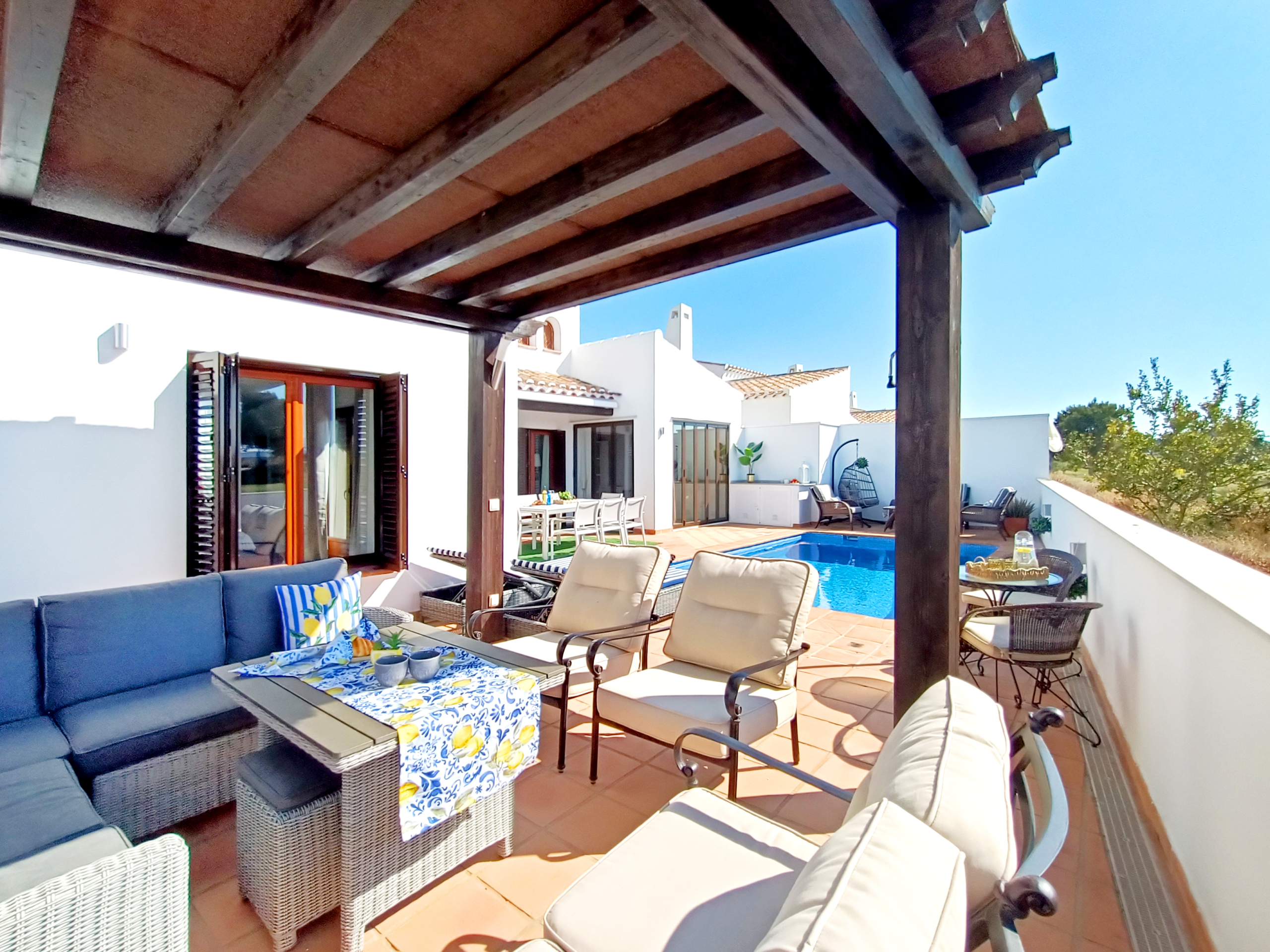 Beautiful 3 Bed Upgraded Villa with Stunning Golf Views & Extended Sunroom 8