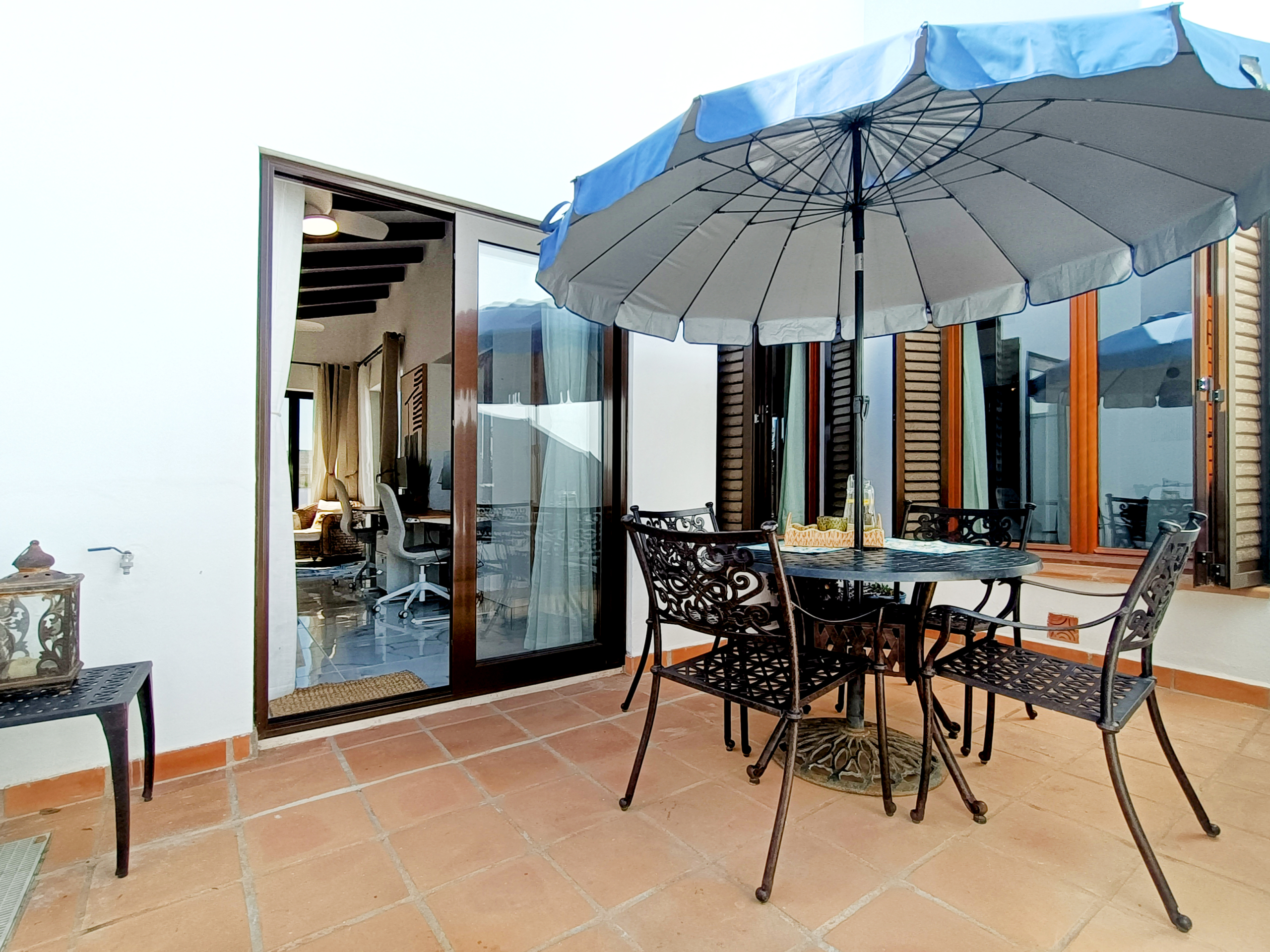 Beautiful 3 Bed Upgraded Villa with Stunning Golf Views & Extended Sunroom