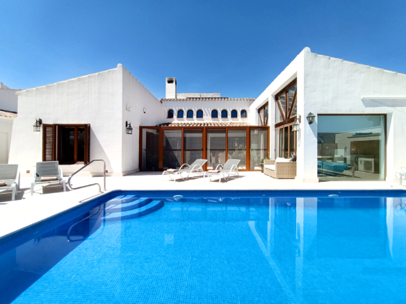 Stunning 4 bed/gym 3 bath Frontline Villa with Garage on El Valle Golf Resort